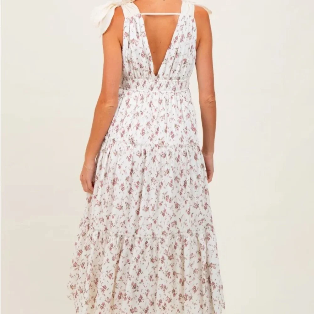 Floral White and Pink Women's Maternity Dress - Picture 4 of 5